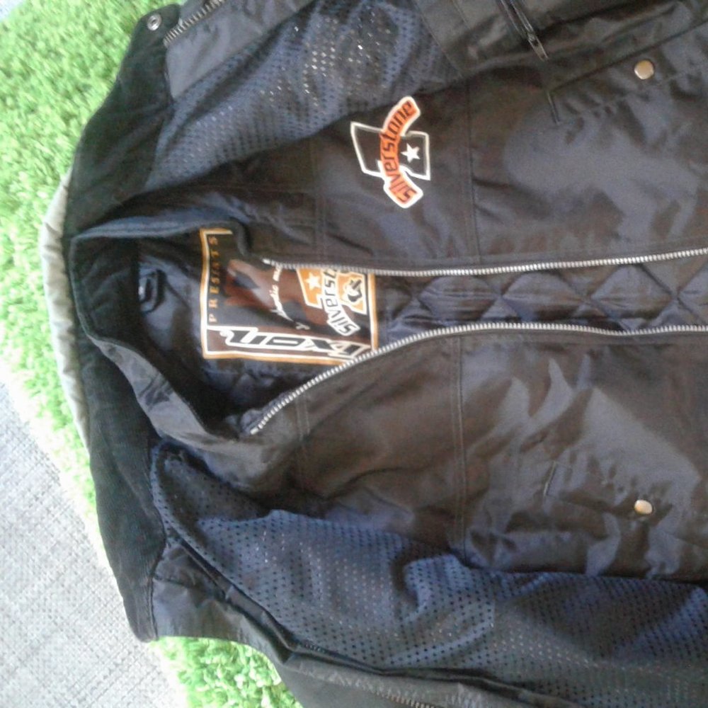 Motorcycle jacket - Picture 4 of 12